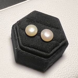 Champagne Freshwater Pearl Stud Earrings 14kt Yellow Gold